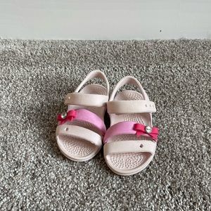 Toddler size 4 pink croc sandals